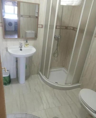 El Cruce 1 Y 2 * 비야프랑카델비에르소