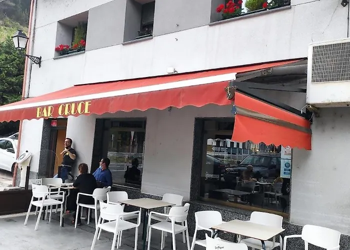 아파트 El Cruce 1 Y 2 *